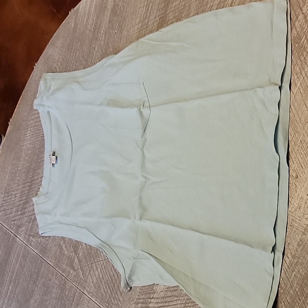Sleeveless top